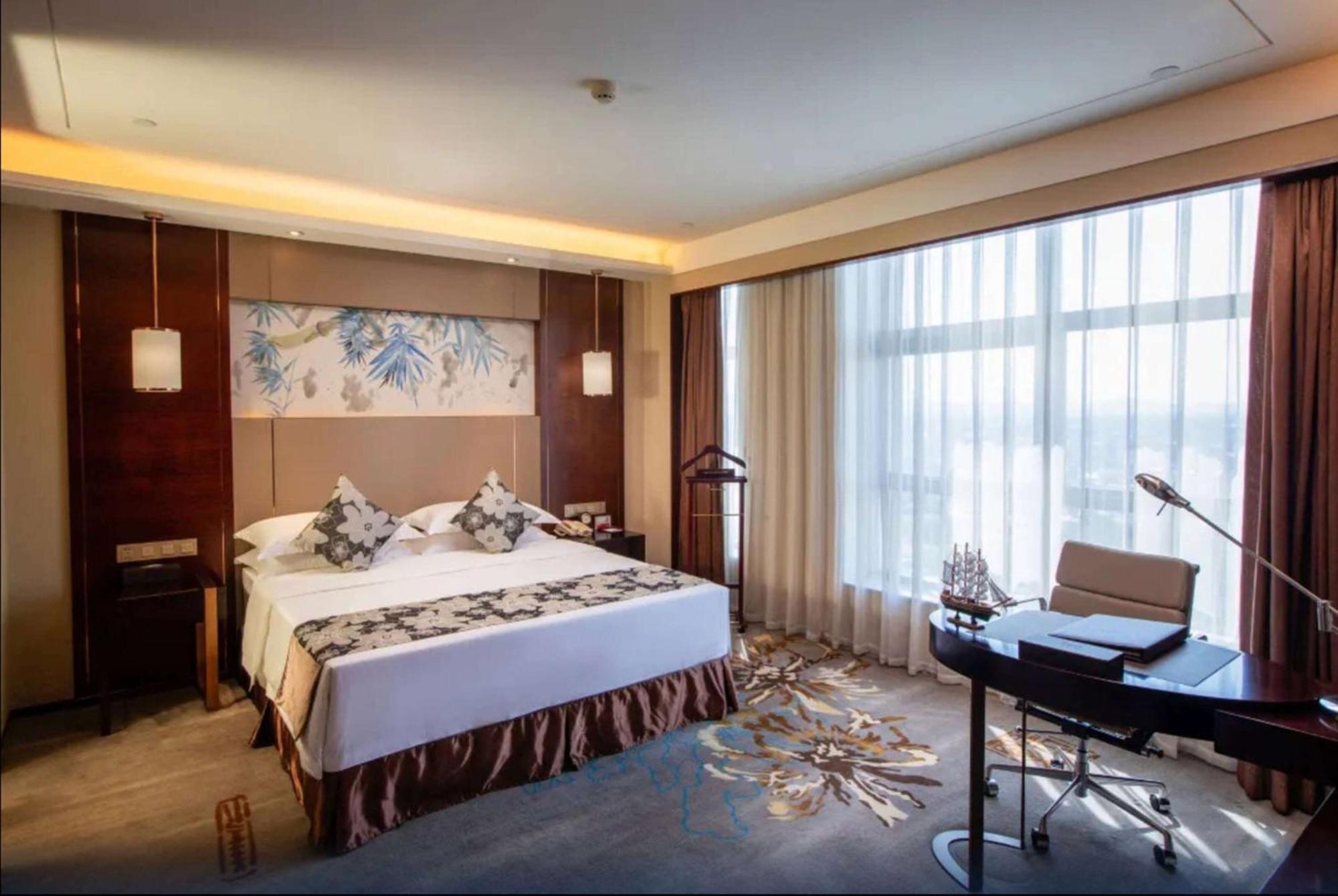 Ramada Yiyang Taojiang Yiyang (Hunan) Exterior foto