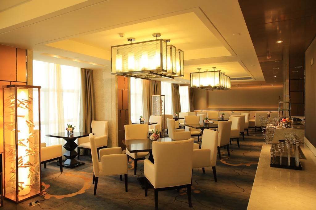 Ramada Yiyang Taojiang Yiyang (Hunan) Exterior foto