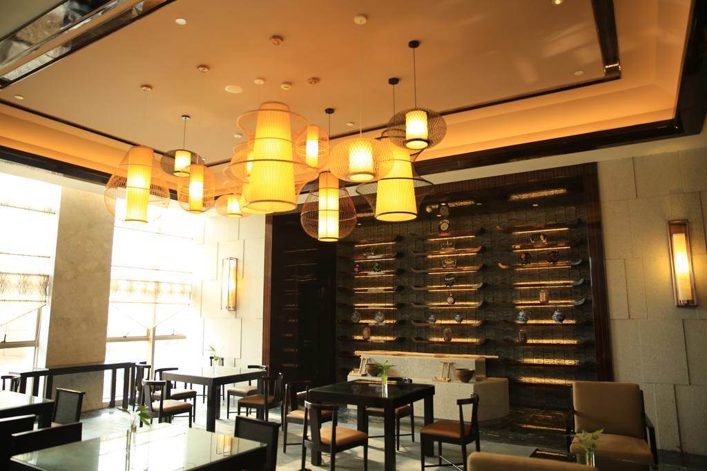 Ramada Yiyang Taojiang Yiyang (Hunan) Exterior foto