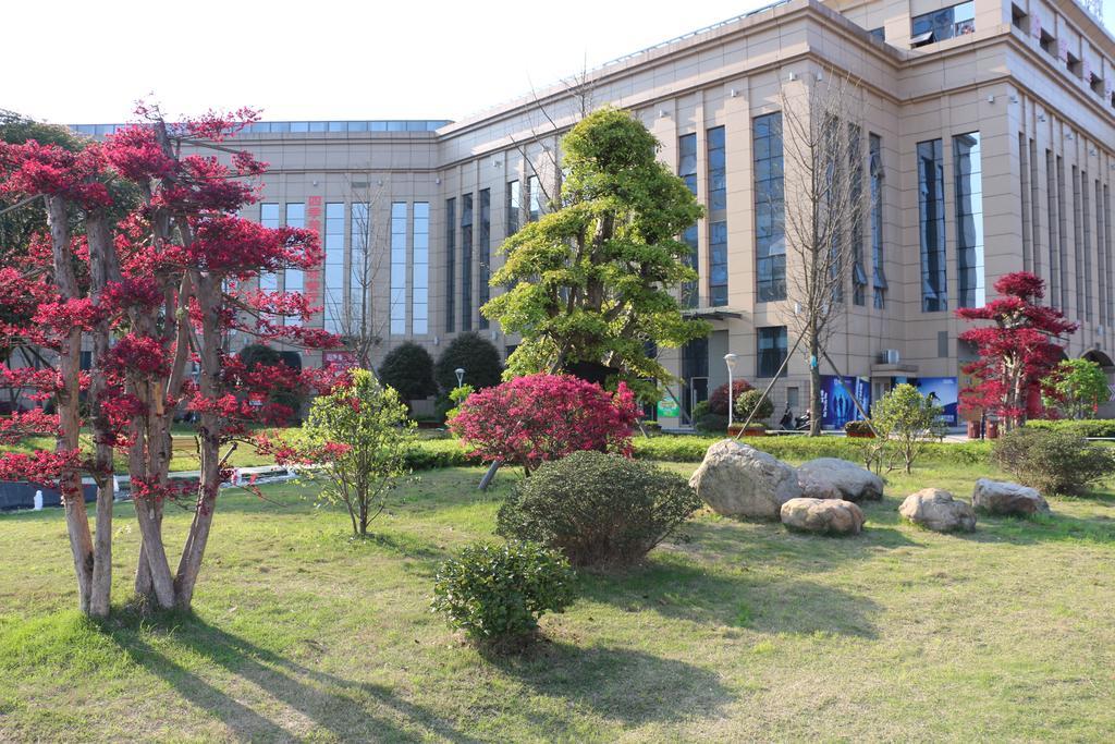 Ramada Yiyang Taojiang Yiyang (Hunan) Exterior foto