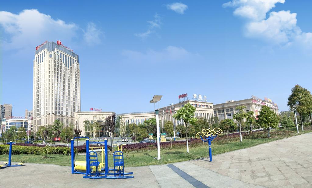 Ramada Yiyang Taojiang Yiyang (Hunan) Exterior foto